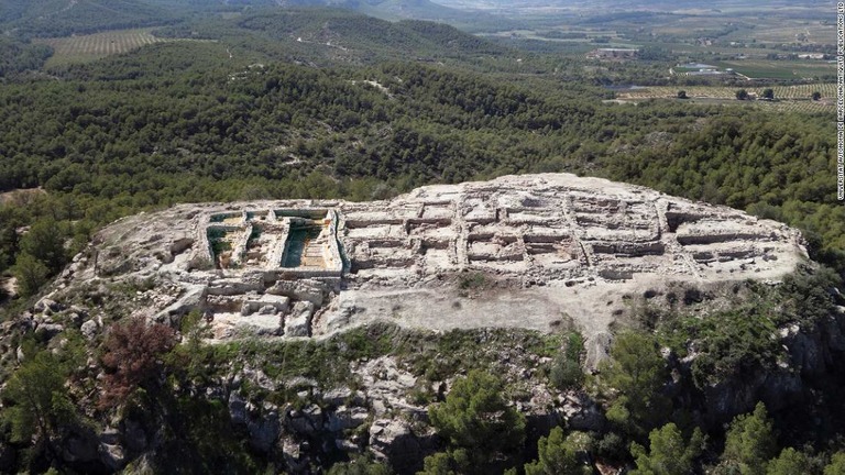 スペイン南東部にある青銅器時代の遺跡。支配階級の男女が埋葬された墓所を有する/Universitat Autònoma de Barcelona/Antiquity Publications Ltd