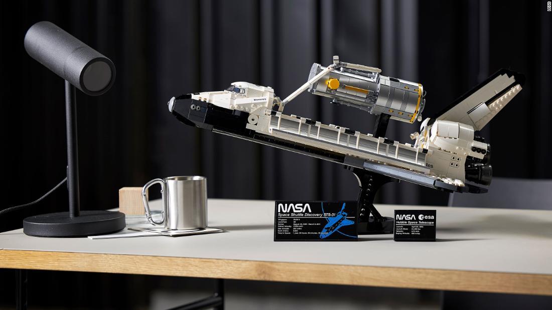 レゴで作るスペースシャトル、初飛行から40周年モデル発売