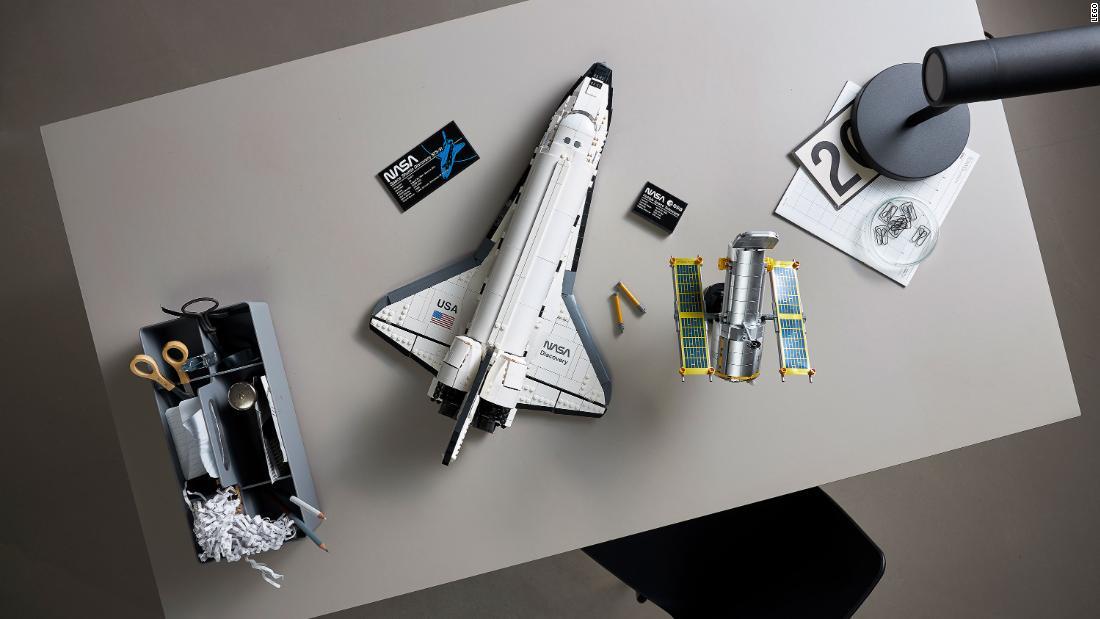 レゴで作るスペースシャトル、初飛行から４０周年モデル発売 - CNN.co.jp
