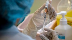 香港とマカオ、独ビオンテック製ワクチンの接種を一時停止　容器に問題