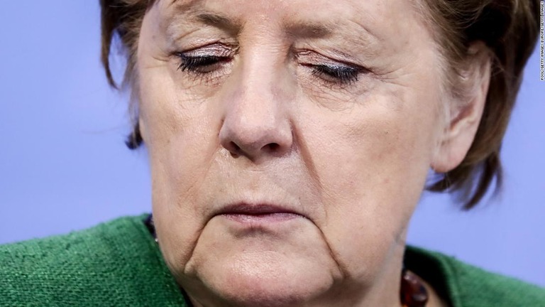 ドイツのメルケル首相がイースターの期間中に厳重なロックダウン措置に入ると発表した/Pool/Getty Images Europe/Getty Images