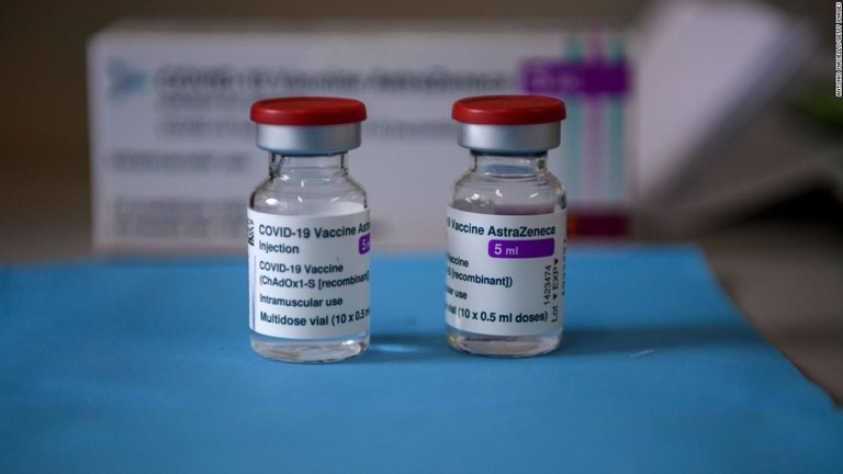 カナダでは、アストラゼネカ製の新型コロナウイルスワクチンの５５歳未満への接種が一時的に停止される/Antonio Masiello/Getty Images