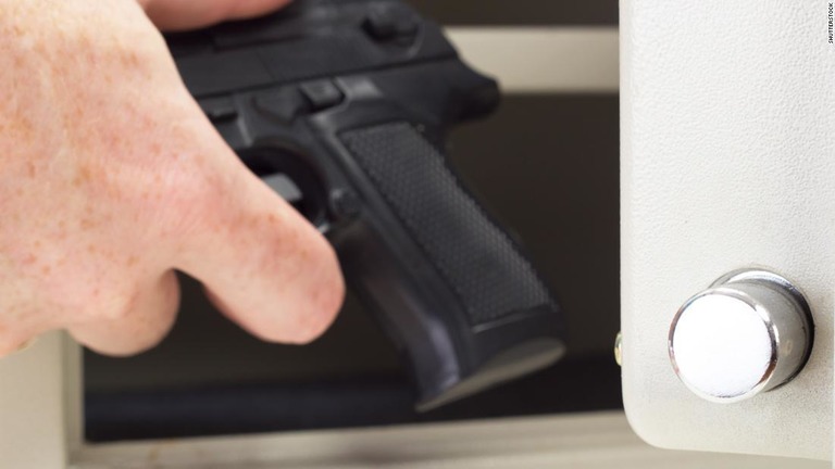 コロラド州の高校生の５人に１人が、銃を容易に入手できる環境にいると回答したという/Shutterstock