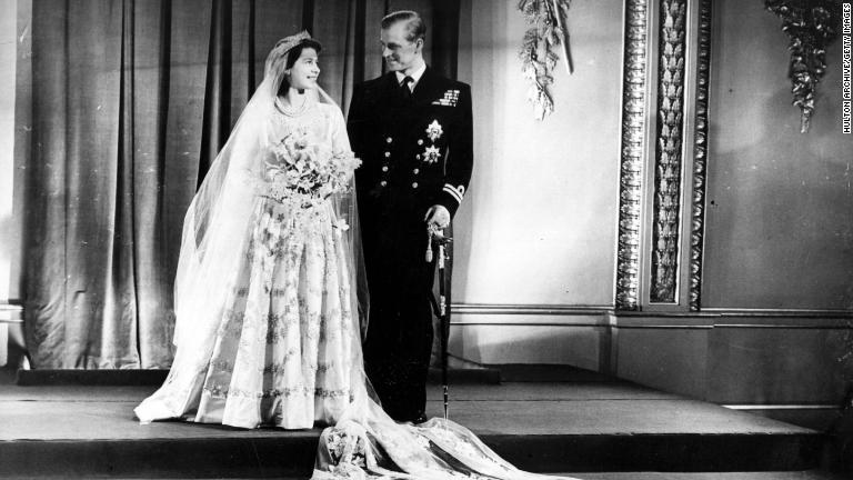 １９４７年１１月、エリザベス王女と結婚/Hulton Archive/Getty Images
