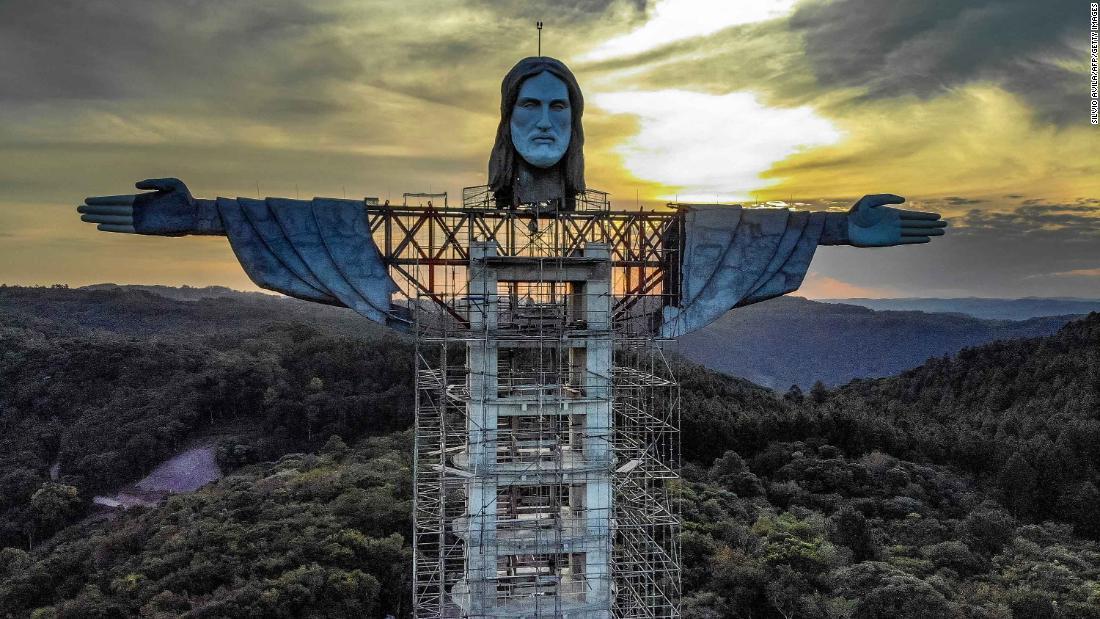 Cnn Co Jp ブラジル南部に巨大キリスト像建設 リオの像しのぐ高さ