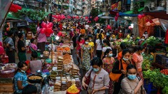 ミャンマー、貧困率５割に迫る恐れ　新型コロナとクーデターで