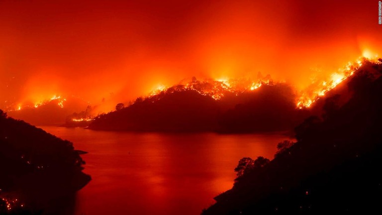昨年発生した山林火災のひとつは殺人を隠ぺいするための放火が原因だったことがわかった/Noah Berger/AP