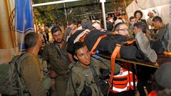 ユダヤ教礼拝所で観覧席崩落、多数の人々落下　２人死亡、１００人超負傷　イスラエル