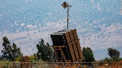 イスラエルのアイアンドーム、迎撃するロケット弾を「判断」　全ては追跡せず