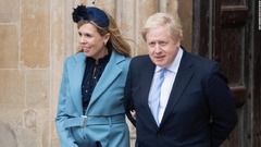 ジョンソン英首相、シモンズさんと結婚　ロンドンで「秘密の挙式」