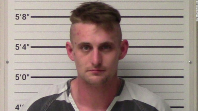 店舗での銃乱射を企てた疑いでコールマン・トーマス・ブレビンズ容疑者が逮捕された/Kerr County Sheriffís Office