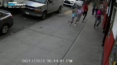 歩道で白昼の銃撃、子ども２人の面前で　米ＮＹ市