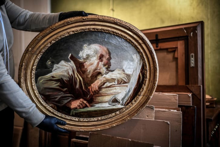 フラゴナール作「読書する哲学者」。制作年代は1768年~70年とされる/Stephane De Sakutin/AFP/Getty Images