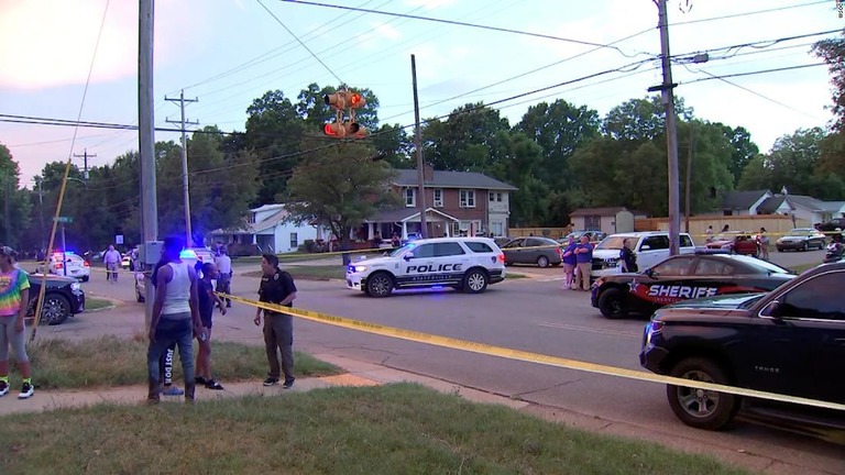 米ノースカロライナ州ステーツビルで相次ぐ銃撃事件が発生し女児１人が死亡した/WSOC