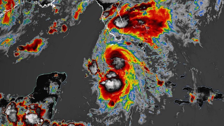 熱帯暴風雨「エルサ」がキューバに上陸。強風を伴い米フロリダ半島に接近している/CNN