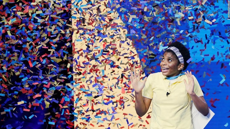 １４歳のザリア・アバンガードさんが全米のスペリング大会で優勝を果たした/Joe Skipper/Reuters