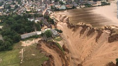 欧州西部の豪雨、死者１２０人超に　ドイツの一部で壊滅的被害