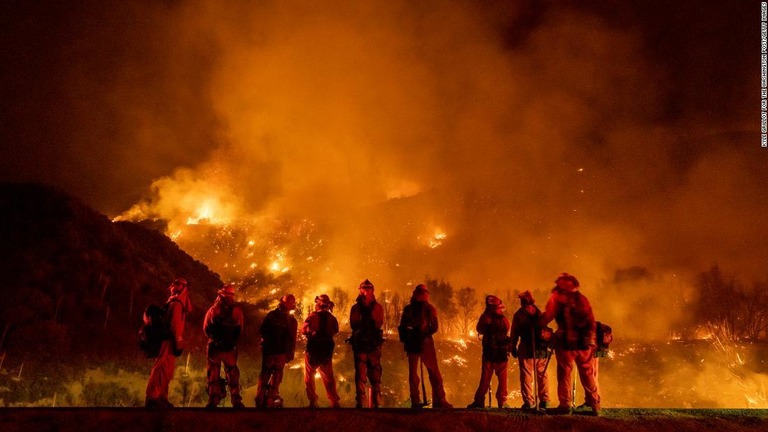 昨年の米加州での大規模山火事は子どもの性別発表に使われた装置が原因だと断定された/Kyle Grillot for The Washington Post/Getty Images