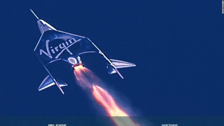 richard-branson-virgin-galactic-flight-01-super-169.jpg