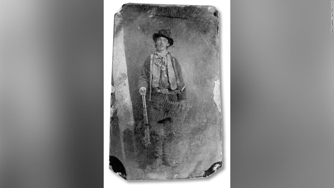ビリー・ザ・キッドの写真。１８５９年９月１７日に生まれ、１８８１年７月１４日に死んだ/Bill Manns/Shutterstock