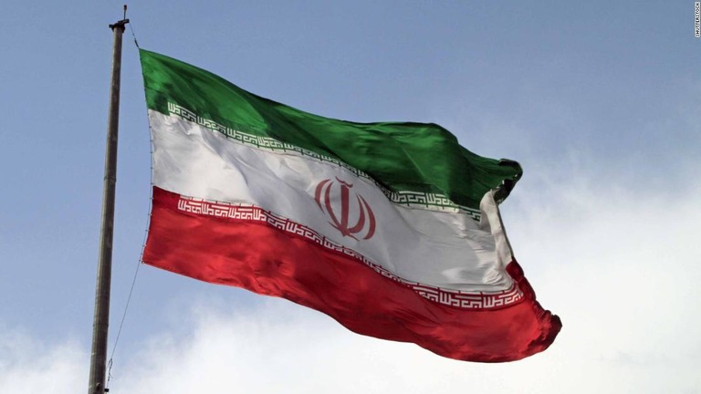 イランで水不足をめぐる抗議デモがあり、国営メディアによれば、少なくとも３人が死亡した/Shutterstock