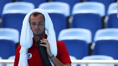 「死んだら責任を取るのか」、高温多湿でメドベージェフが質問　五輪テニス