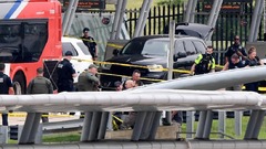 米国防総省建物外で銃撃、警官１人死亡