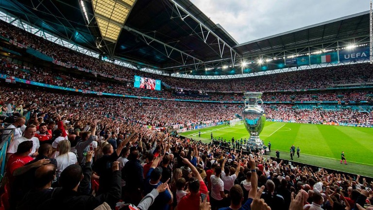 欧州選手権（ＥＵＲＯ）決勝戦が行われたウェンブリー・スタジアム＝７月１１日、英ロンドン/Simon Stacpoole/Offside/Offside/Getty Images