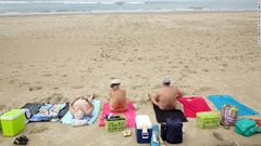 南アフリカ唯一の公式ヌーディストビーチ、ムペンジャティビーチ。２０１４年から裸で過ごすことが公に認められた