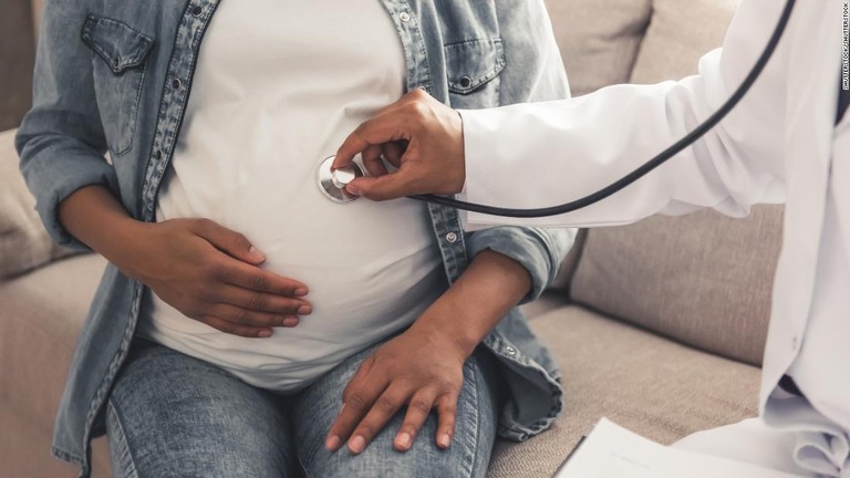 米ＣＤＣがワクチンの指針を更新し、妊婦の接種を推奨するとした/Shutterstock/Shutterstock