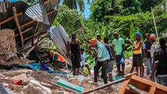 ハイチ地震の死者１４００人超　被災地に熱帯低気圧が接近中