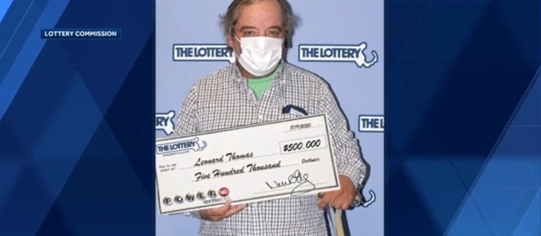 高額宝くじに当選した男性が支払い有効期限の１日前に気づき、賞金を手にした/Massachusetts State Lottery/ WCVB