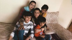 アパートに潜んだ子ども４人のアフガン脱出劇、米国で母と間もなく再会
