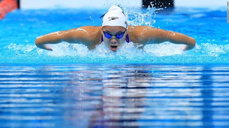 東京パラリンピックの個人メドレーで泳ぐ米国代表のヘーブン・シェパード選手/Buda Mendes/Getty Images 
