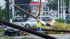 被害状況を確認＝１日、メリーランド州アナポリス