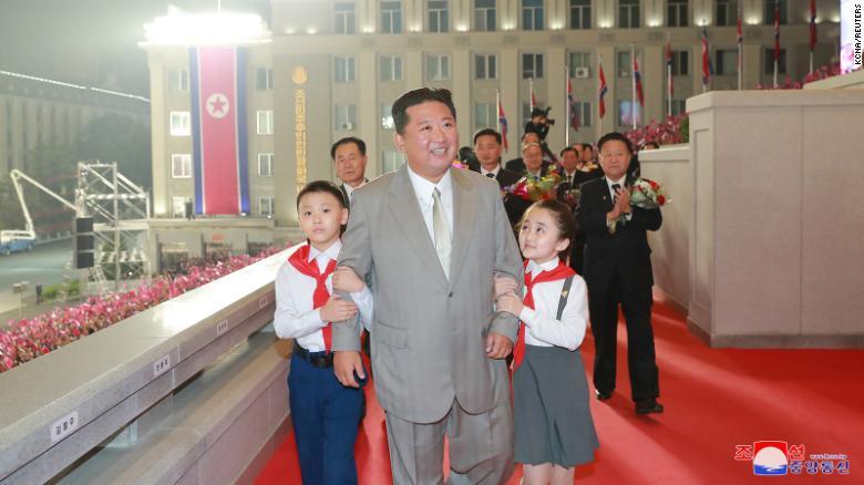軍事パレードに出席した金正恩(キムジョンウン)総書記/KCNA/Reuters