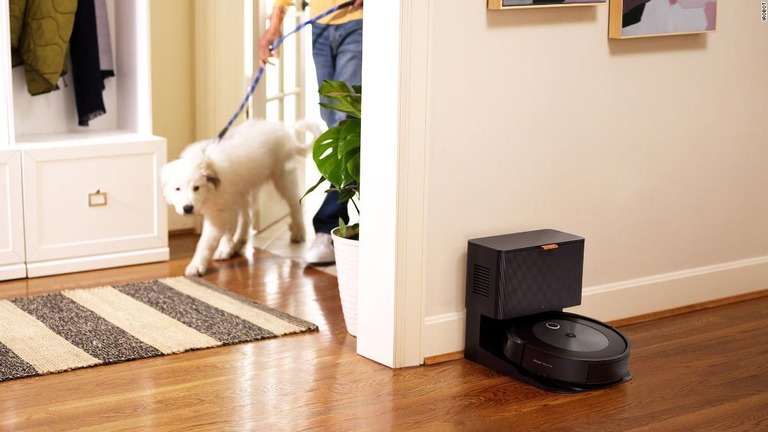 新型ルンバはＡＩを活用し、犬の排せつ物を検知する/iRobot