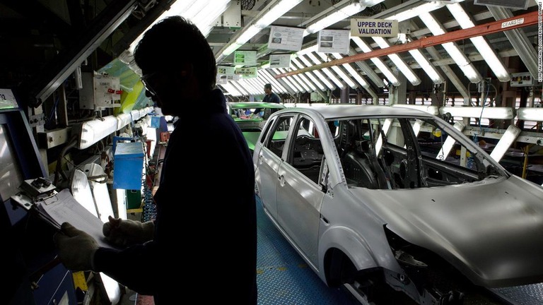 フォードの製造工場＝２０１２年、４月１７日、インド・チェンガルパトゥ/Kuni Takahashi/Bloomberg/Getty Images
