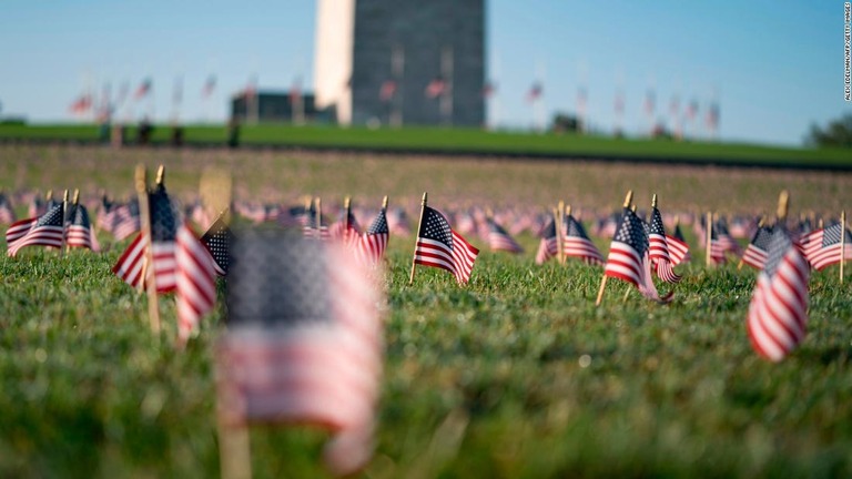 flag-memorial-coronavirus-0922-dc-super-169.jpg