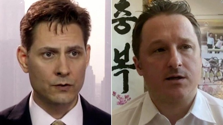 中国で拘束されていたカナダ人２人が解放された/ AP