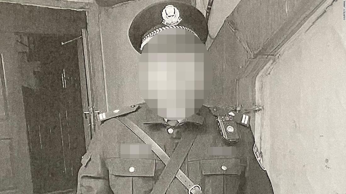ジャン氏は通常の職務を離れて新疆に3、4回派遣された/Courtesy Jiang