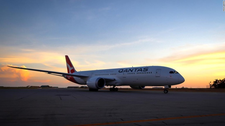 豪カンタス航空がコロナ禍救出便で最長飛行距離の記録を打ち立てた/From Qantas