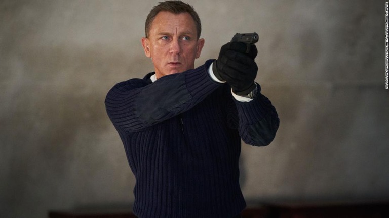 スパイ映画「００７／ノー・タイム・トゥ・ダイ」が先週北米で公開された/Nicola Dove/EON Productions/Metro-Goldwyn-Mayer Studios 