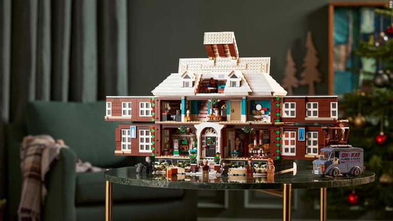 映画「ホーム・アローン」をモチーフにしたレゴのセット/LEGO
