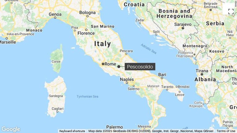 ヒグマが出没した民家のあるイタリア中部ペスコゾーリド/Google