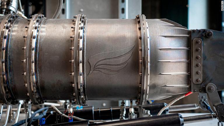 ハーミアスのエンジンは２種類のエンジンの設計をひとつに融合させる点を指して「タービンベース複合サイクル（ＴＢＣＣ）」と呼ばれる/Hermeus