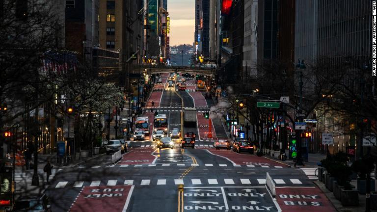 米ニューヨーク市は６位。発表されたランキングはニューヨークを基準に生活費を比較している/Eduardo Munoz Alvarez/Getty Images
