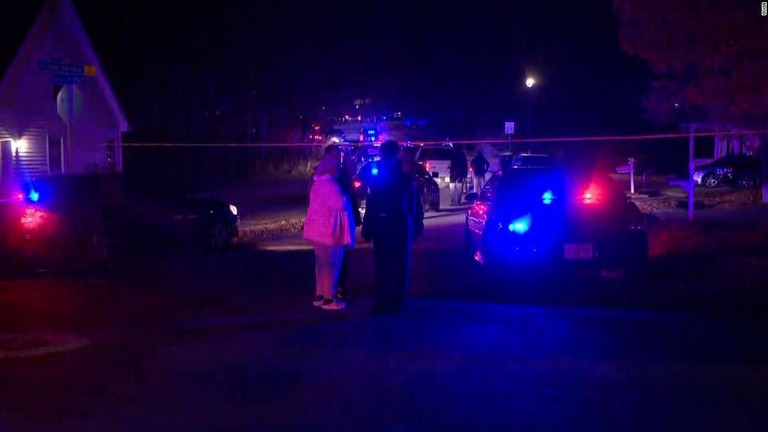警察官を含む３人が米ジョージア州アトランタ郊外で銃撃に遭い死亡。容疑者も死亡した/WXIA