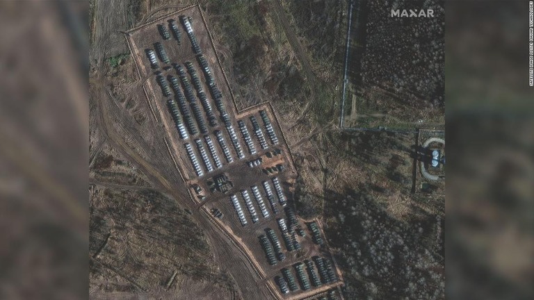 米情報機関によれば、ロシア軍は最大１７万５０００人を動員して来年早々にもウクライナに侵攻する可能性がある/Satellite image ©2021 Maxar Technologies