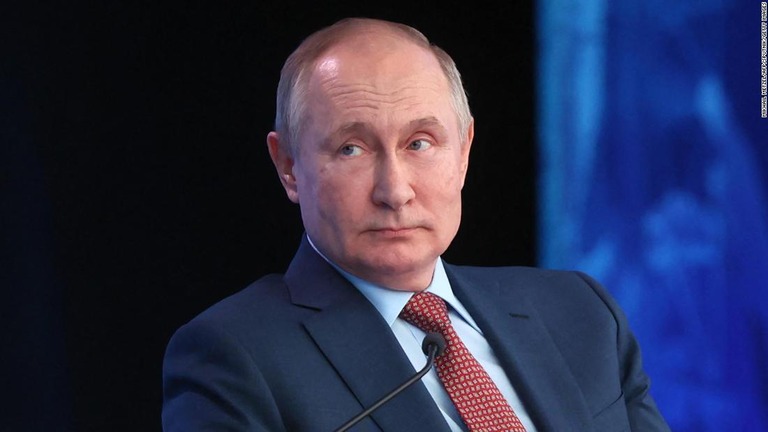 ロシアのプーチン大統領は、ウクライナ国境に軍を集結させ続けている/MIKHAIL METZEL/AFP/SPUTNIK/Getty Images